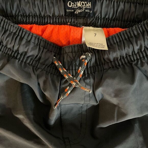 OshKosh B’gosh Mesh Lined Jogging Pants Boys - Picture 3 of 3
